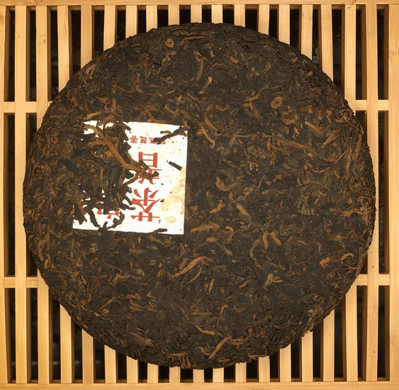 Шу Пуэр "Тай Бин Цяому Гуча" - 357 гр. 2010 г.