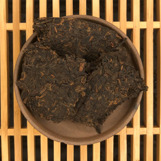 Шу Пуэр "Вино Но Шань Биндао" -  2014 г. 357 гр.