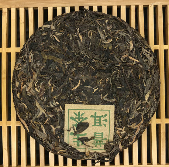 Шен Пуэр "Грин Лао Бань Чжань" - 357 вес. 2012 год. 