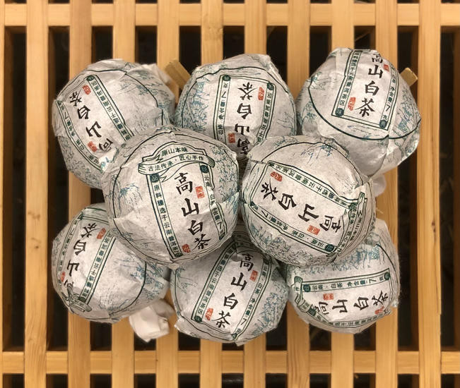 Белый чай "Да Сюэ Шань"