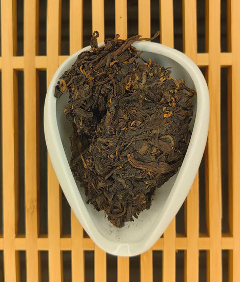 Шен Пуэр "Руипин из Мэнхай" - 2006 г. 400 гр.