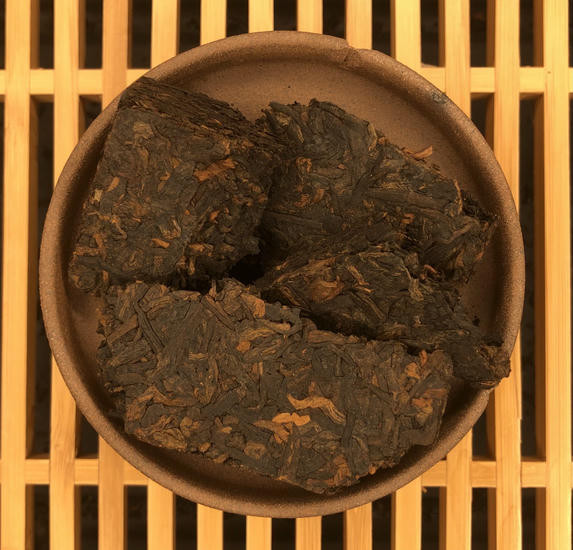 Шу Пуэр  "Мэнхайский Павлин" -2019 г. 250 гр.