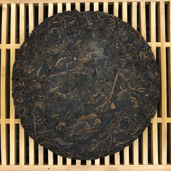 Коллекционный Шен Пуэр "Сокровища" - 2006 г. 357 гр.