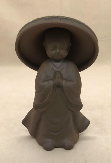 Фигурка для чайной церемонии с ситом "Монах"