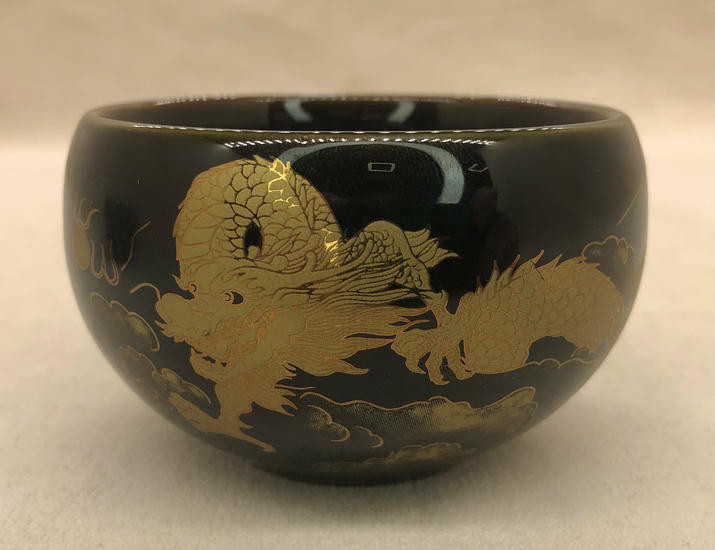 Глазурованная пиала "Праздник Дракона" 