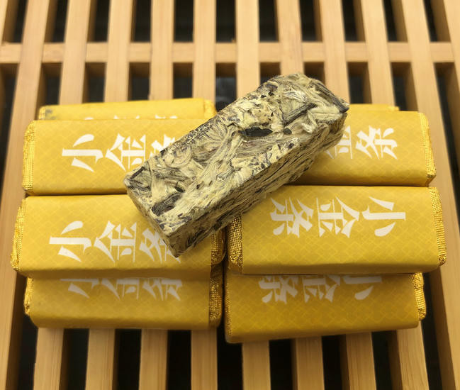 Белые иглы "Бай Линь" - Белые ворсинки