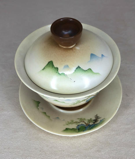 Фарфоровая гайвань "Начало" -130 мл.