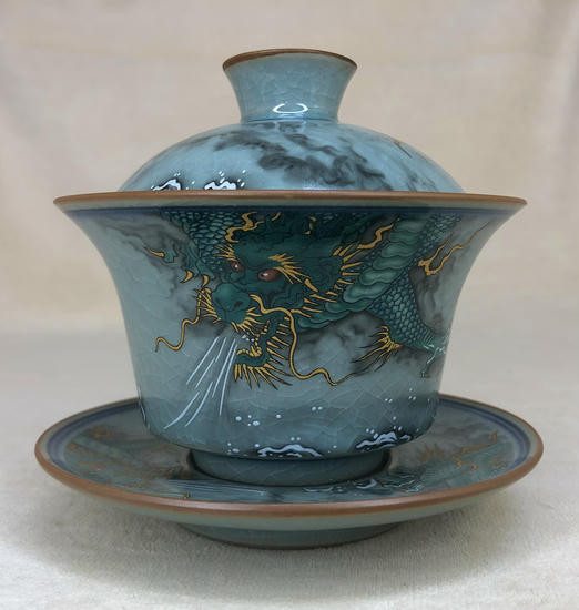 Фарфоровая гайвань "Цзиндэчженьский Дракон" -150 мл. Фарфоровая гайвань "Цзиндэчженьский Дракон" -150 мл.